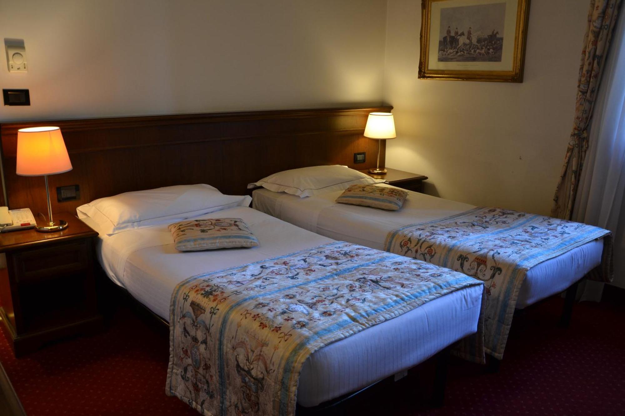 אוצאנו דל'אמיליה Meditur Hotel Bologna מראה חיצוני תמונה