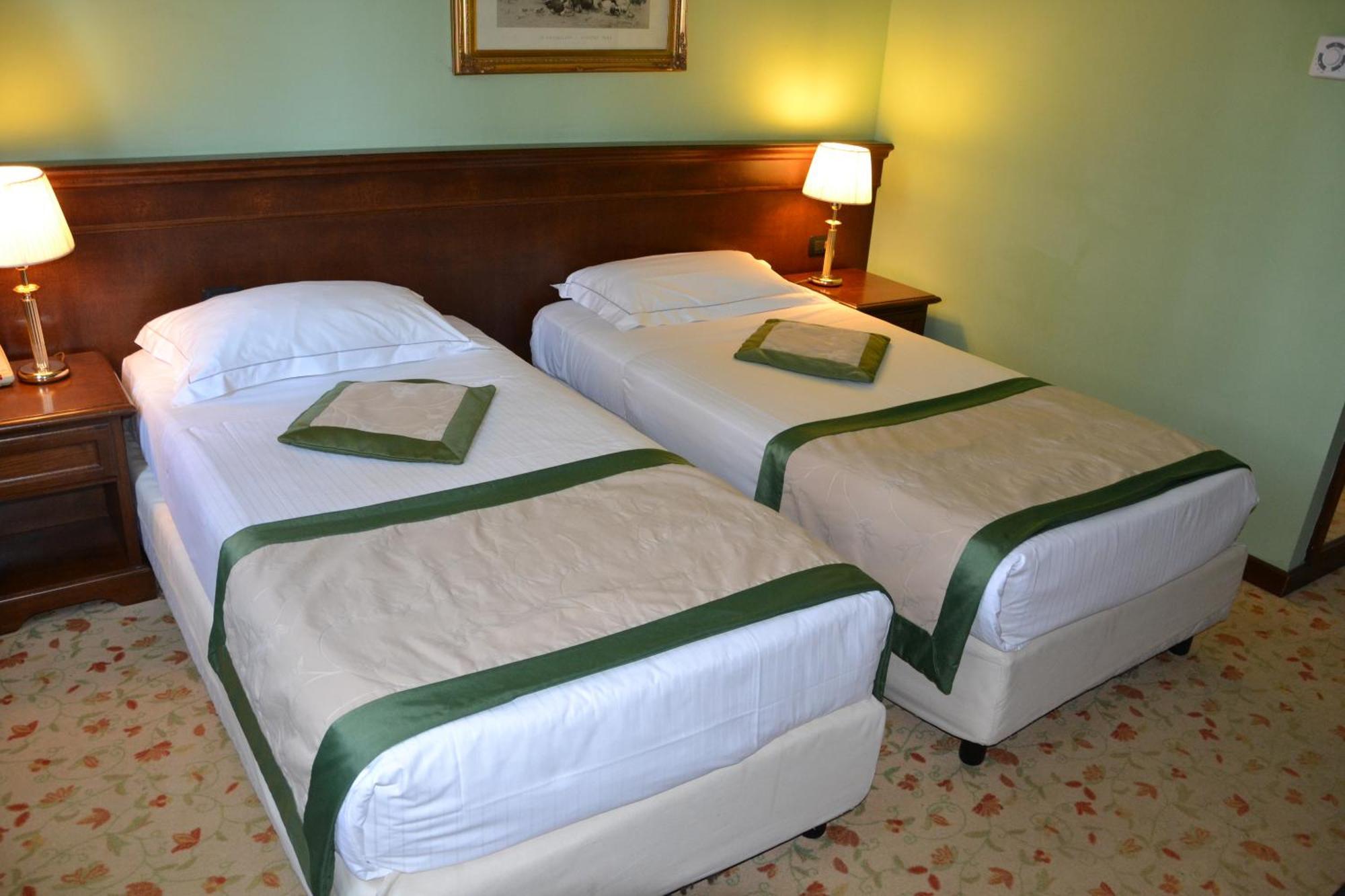 אוצאנו דל'אמיליה Meditur Hotel Bologna מראה חיצוני תמונה